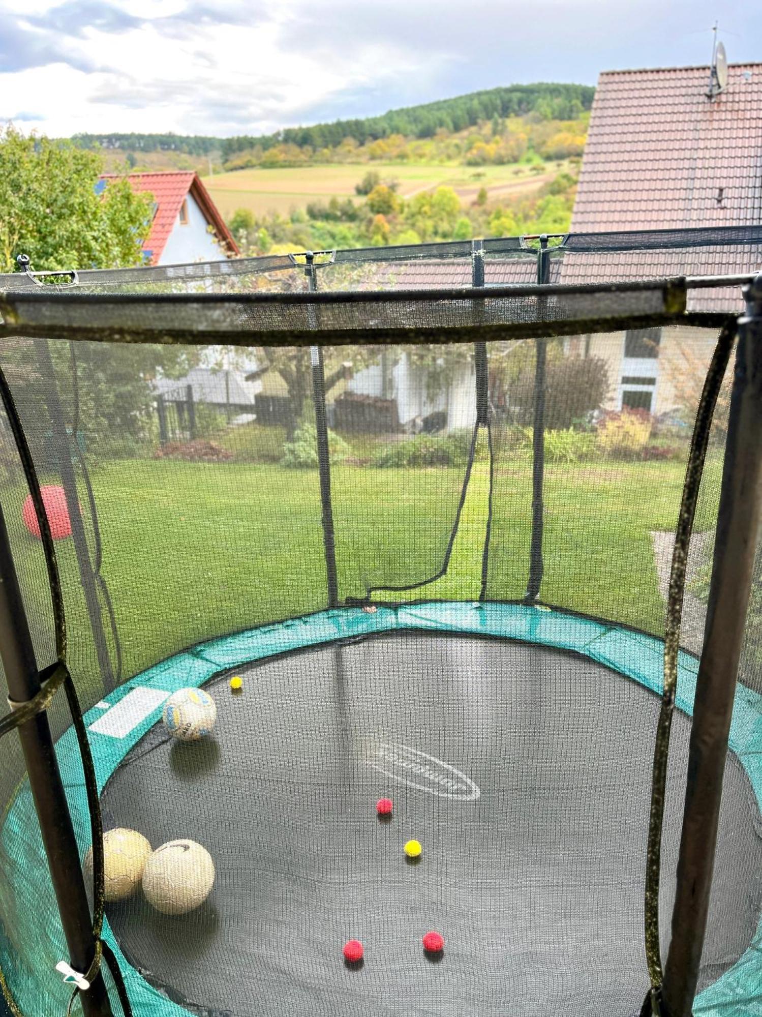 Ferienhaus Weinbergblick - Nahe Wuerzburg - 2 Schlafzimmer - Familienfreundlich - Terrasse Unterleinach 外观 照片